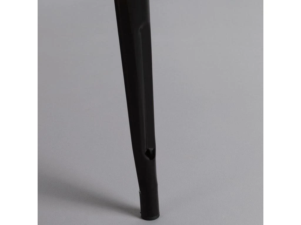 Table De Salle à Manger Carrée En Bois De Fer 80x80x74cm Thinia Home 6 Table De Salle à Manger Carrée En Bois De Fer 80x80x74cm Thinia Home – Image 4